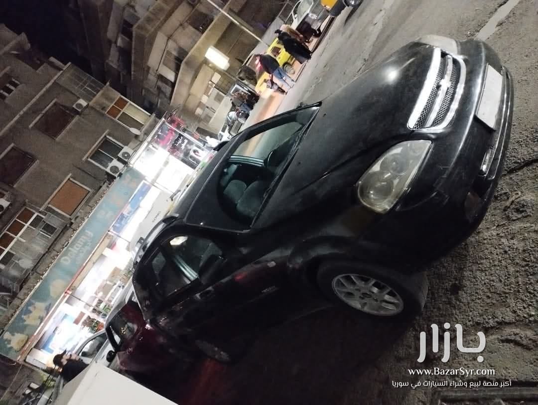 للبيع   الصانع : Audi    الطراز : Q7   سنة الصنع : 2013   المسافة المقطوعة : 112 الف KM  - أودي - 2013 - محافظة دمشق - صورة 3 من 4