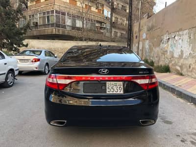 للبيع في دمشق   🚘 هيونداي :ازيرا  ✅موديل : 2012 ✅وصف كامل  ❌ما عدا بانوراما - محافظة دمشق