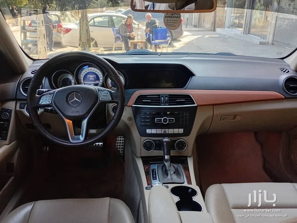 مرسدس C300 2013 خالية برا جوا قطعتين بخ اكمل وصف مرسدس C300 2013 خالية برا جوا قطعتين بخ اكمل وصف - مرسيدس - 2013 - محافظة دمشق - صورة 5 من 6