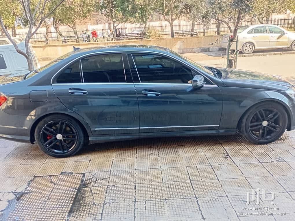 مرسدس C300 2013 خالية برا جوا قطعتين بخ اكمل وصف مرسدس C300 2013 خالية برا جوا قطعتين بخ اكمل وصف - مرسيدس - 2013 - محافظة دمشق - صورة 6 من 6