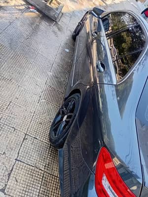 مرسدس C300  2013  خالية برا جوا قطعتين بخ  اكمل وصف - محافظة دمشق