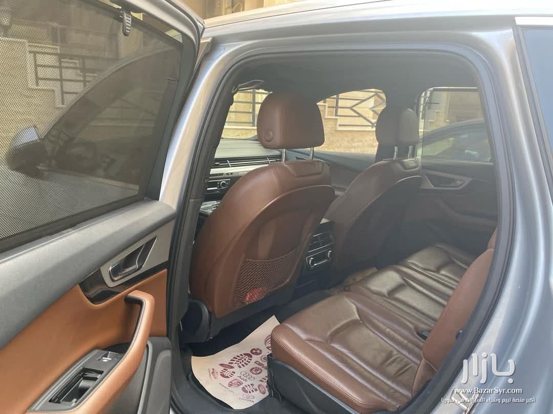 Audi Q7 2016 باللون الفضي Audi Q7 2016 باللون الفضي - أودي - 2016 - محافظة دمشق - صورة 2 من 5