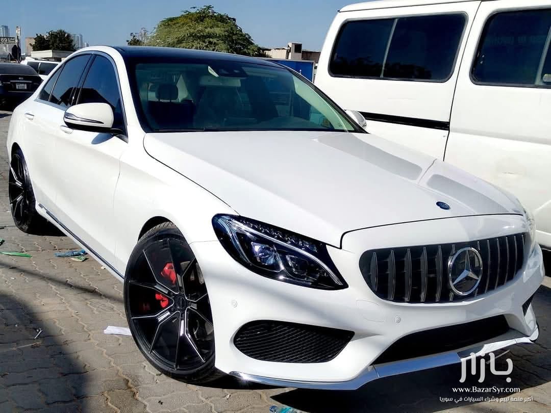للبيع مرسيدس c300 موديل 2016 بنزين مجمركه وارد أمريكا ماشيه ١٢٥ الف ايرباغات الوكاله فول اوبشن بانوراما رقم(1) اكمل وصف مسرفسه كامل في دبي لاتحتاج شي بخ ٣ قطع للبيع مرسيدس c300 موديل 2016 بنزين مجمركه وارد أمريكا ماشيه ١٢٥ الف ايرباغات الوكاله فول اوبشن بانوراما رقم(1) اكمل وصف مسرفسه كامل في دبي لاتحتاج شي بخ ٣ قطع - مرسيدس - 2016 - محافظة دمشق - صورة 2 من 6
