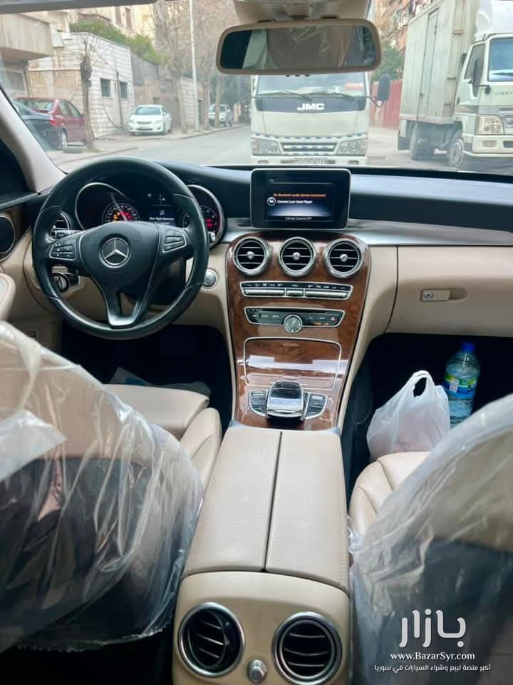 للبيع مرسيدس c300 موديل 2016 بنزين مجمركه وارد أمريكا ماشيه ١٢٥ الف ايرباغات الوكاله فول اوبشن بانوراما رقم(1) اكمل وصف مسرفسه كامل في دبي لاتحتاج شي بخ ٣ قطع للبيع مرسيدس c300 موديل 2016 بنزين مجمركه وارد أمريكا ماشيه ١٢٥ الف ايرباغات الوكاله فول اوبشن بانوراما رقم(1) اكمل وصف مسرفسه كامل في دبي لاتحتاج شي بخ ٣ قطع - مرسيدس - 2016 - محافظة دمشق - صورة 4 من 6