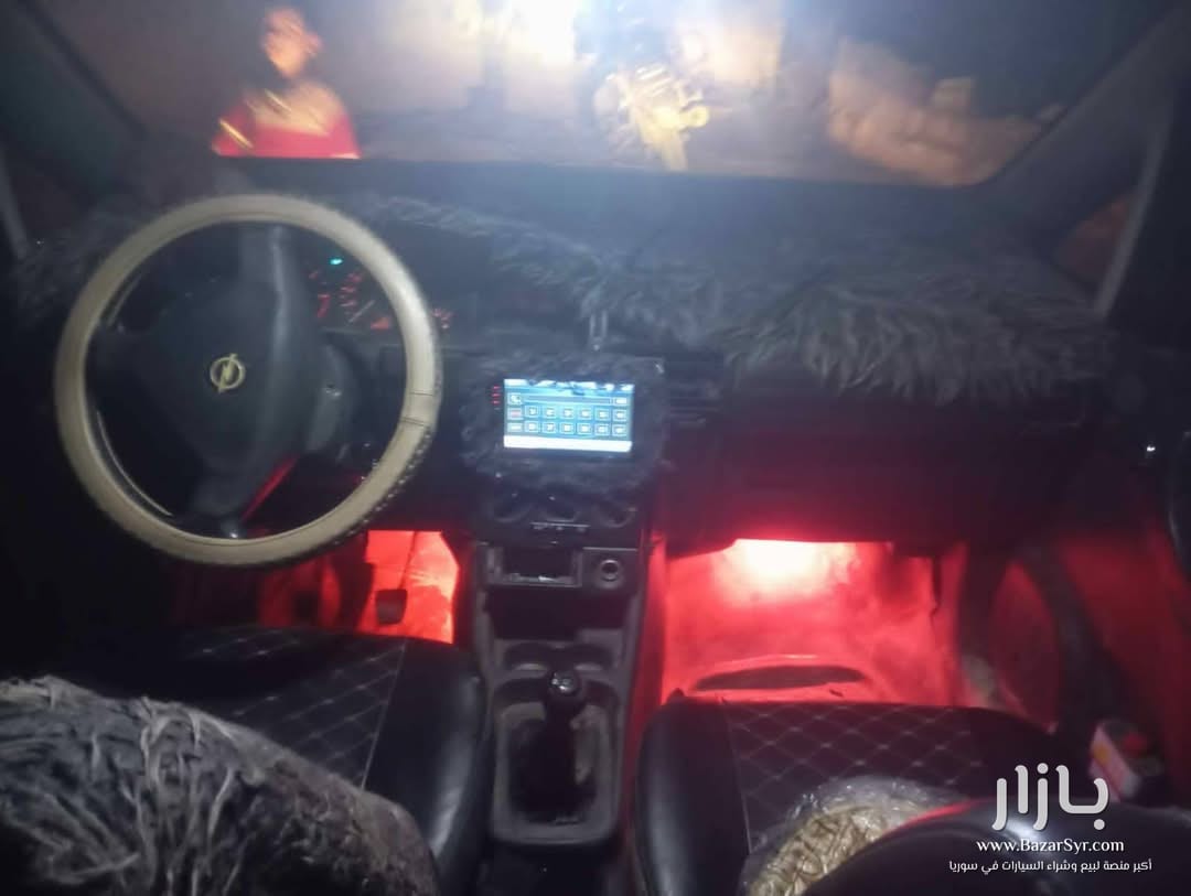 للبيع أوبل زافيرا OPel zafira ادخال أوربي قديم م 2002 خالية من الداخل بخ زنار محرك ديزل تيربو 125حصان 2171cc للبيع أوبل زافيرا OPel zafira ادخال أوربي قديم م 2002 خالية من الداخل بخ زنار محرك ديزل تيربو 125حصان 2171cc - أوبل - 2002 - محافظة إدلب - صورة 1 من 6