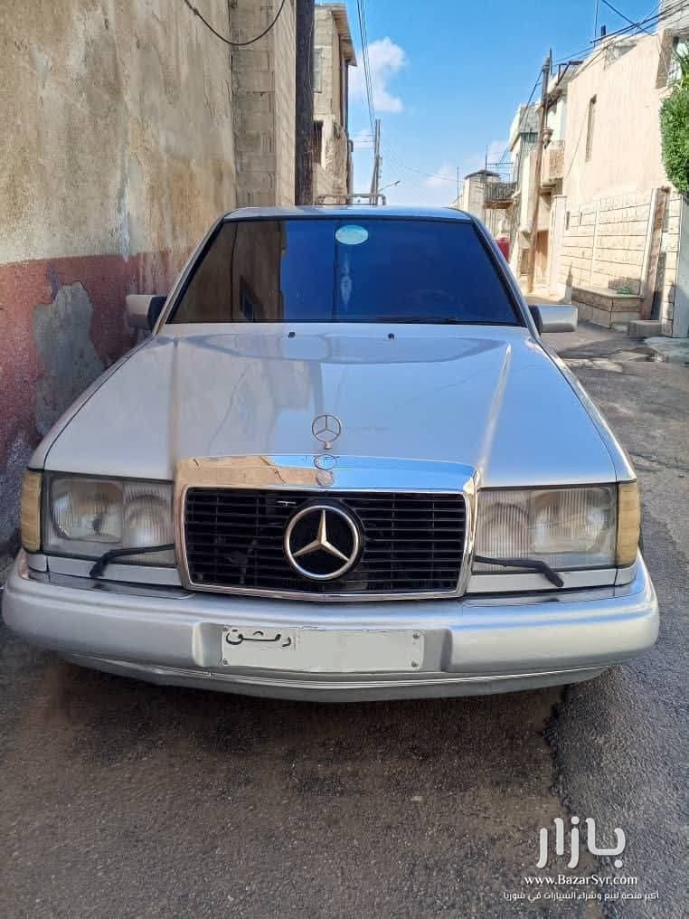 مرسيدس فرخ شبح 320/320 1985 تسجيل 1996 مرسيدس فرخ شبح 320/320 1985 تسجيل 1996 - مرسيدس - 1985 - محافظة دمشق - صورة 4 من 5