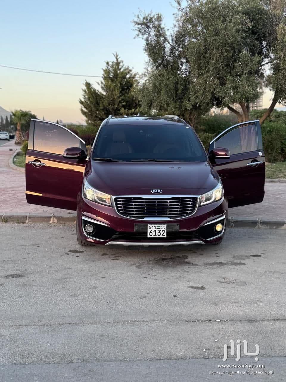 كيا كرنفال 2015 VIP وارد كوريا  9 راكب مازوت أصلي  محرك 2200cc  - كيا - 2015 - محافظة دمشق - صورة 3 من 4