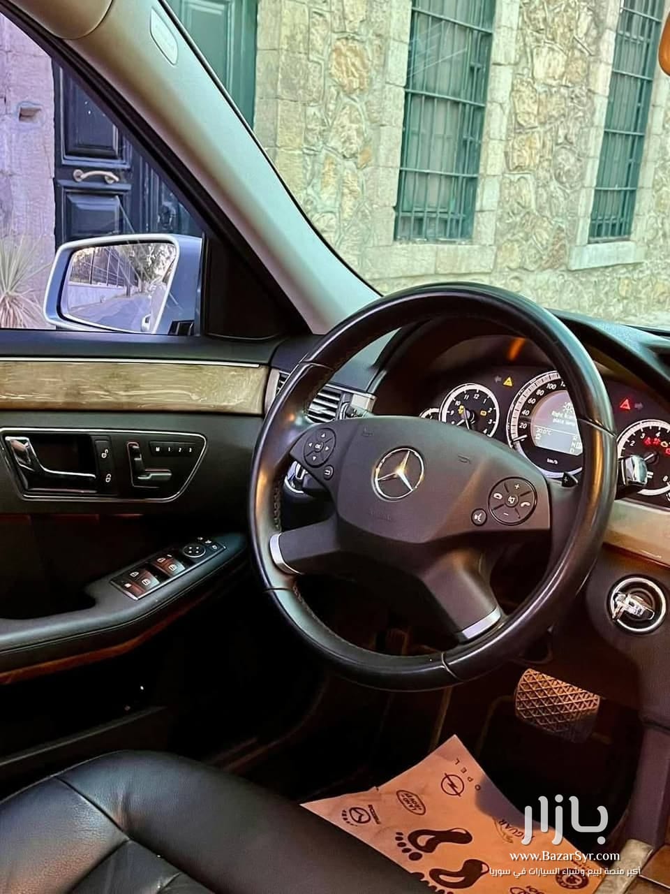 Mercedes Benz E300 موديل 2011 Mercedes Benz E300 موديل 2011 - مرسيدس - 2011 - محافظة دمشق - صورة 3 من 4