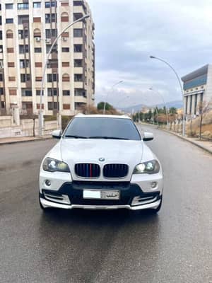 bmw x 5 2009   خالية من البخ برا جوا عدا قطعتين نظافة - محافظة دمشق
