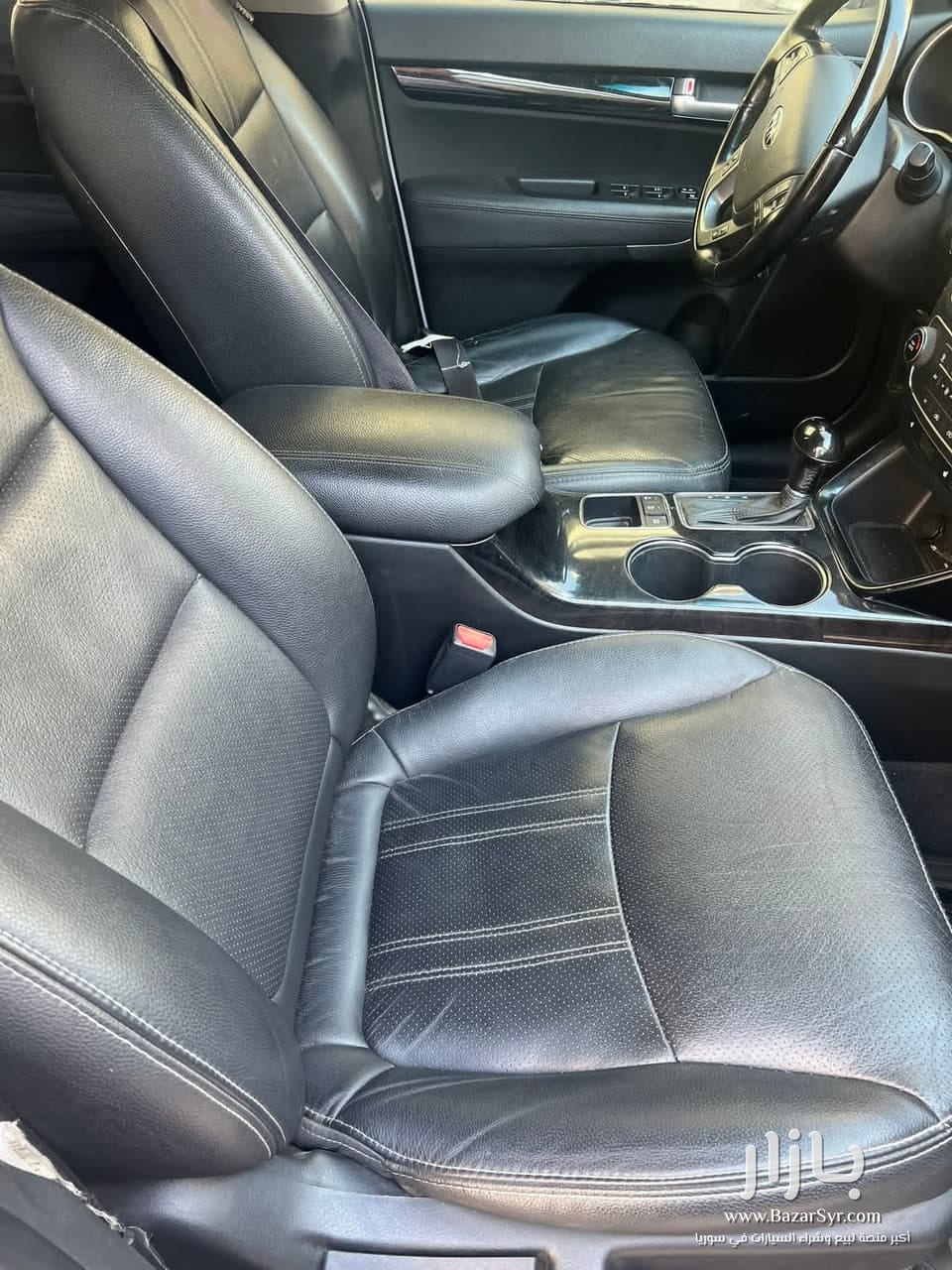 Kia sorento. 4X4 رباعي  اكمل وصف رقم واحد بشركة - كيا - محافظة حلب - صورة 4 من 5