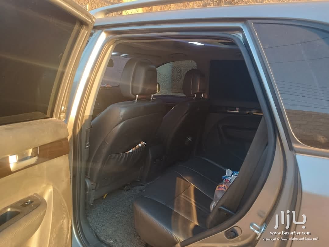 كيا سيرنتو ٢٠١٠اكمل وصف بدون رباعي وزواكر خالية تماما من الداخل كيا سيرنتو ٢٠١٠اكمل وصف بدون رباعي وزواكر خالية تماما من الداخل - كيا - محافظة دمشق - صورة 3 من 4
