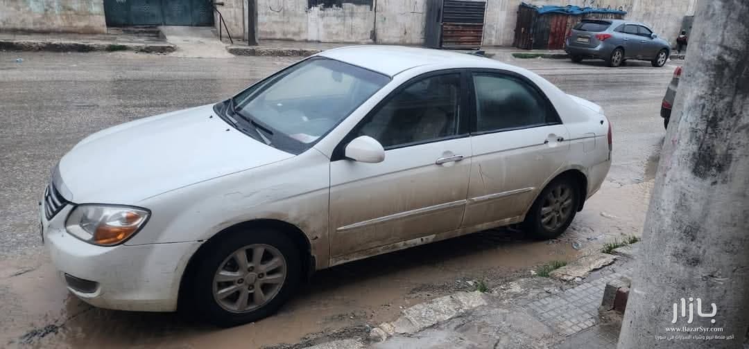 للبيع : فيات فيورينا 2004 تسجيل ال2005 خاليه تماما من جوا ولا غرام و من برا بخ ثلاث قطع للبيع : فيات فيورينا 2004 تسجيل ال2005 خاليه تماما من جوا ولا غرام و من برا بخ ثلاث قطع - فيات - 2004 - محافظة طرطوس - صورة 4 من 4