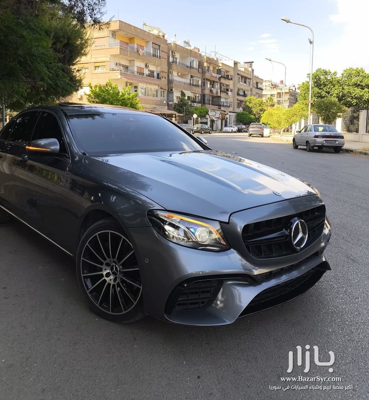 مرسيدس E300 _ سنة الصنع 2017 _ العداد 110.000 km مرسيدس E300 _ سنة الصنع 2017 _ العداد 110.000 km - مرسيدس - 2017 - محافظة دمشق - صورة 2 من 4