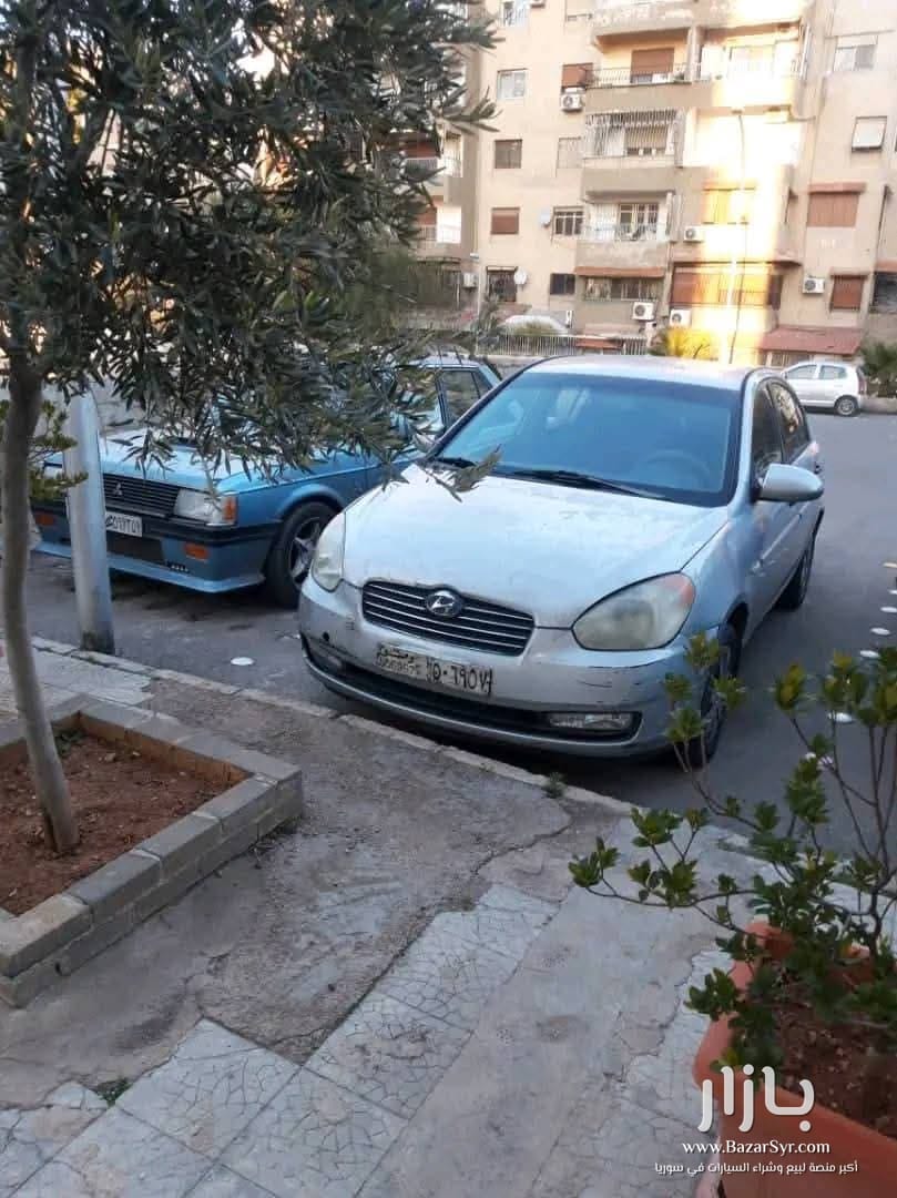 فيرنا 2006 خالية برا جوا ولا نقطة بويا فيهاجرد لون مكيف مركزي شبابك كهربا فيرنا 2006 خالية برا جوا ولا نقطة بويا فيهاجرد لون مكيف مركزي شبابك كهربا - هونداي - 2006 - محافظة دمشق - صورة 3 من 4