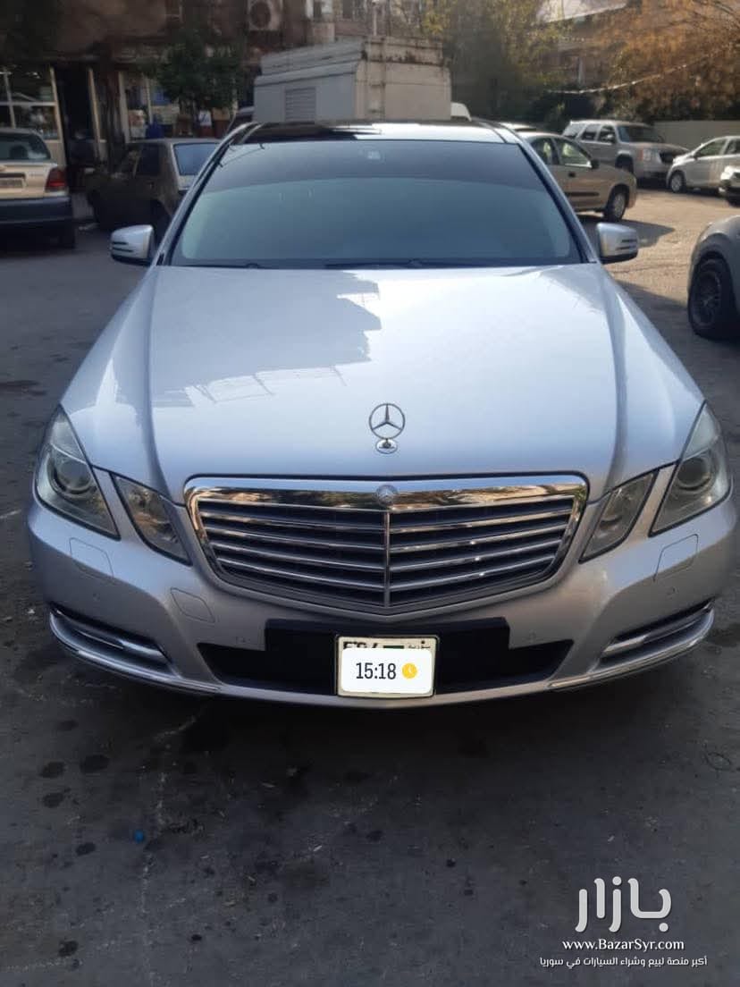 مرسيدس E300 خالية برا جوا 2012 ماشية 121000 كاملة المواصفات: مرسيدس E300 خالية برا جوا 2012 ماشية 121000 كاملة المواصفات: - مرسيدس - 2012 - محافظة دمشق - صورة 1 من 5