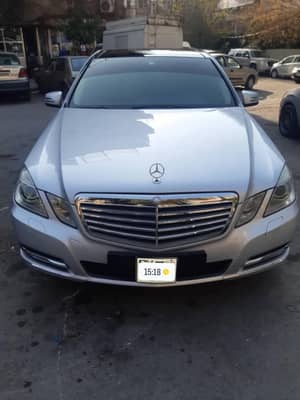 مرسيدس E300  خالية برا جوا  2012 ماشية 121000 كاملة المواصفات: - محافظة دمشق