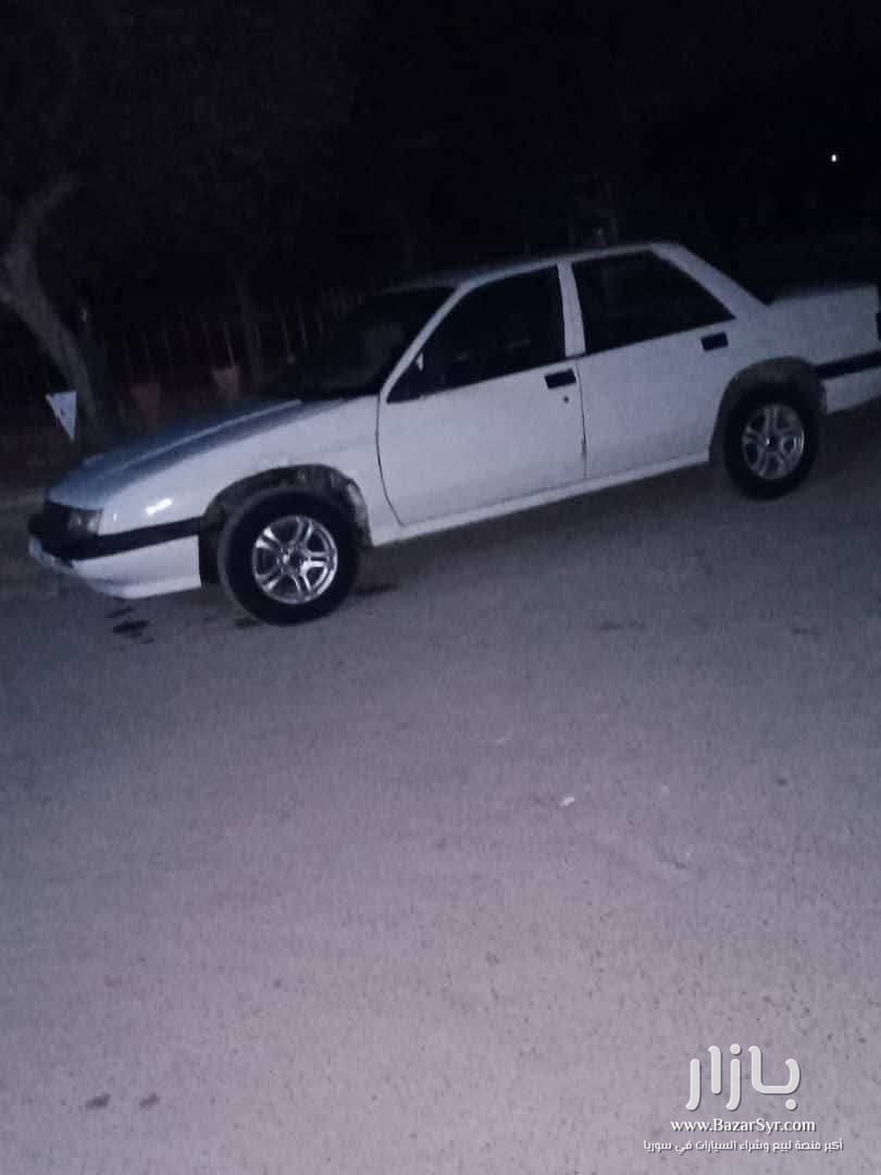 شفر موديل 93 سيارة خالية من جوا بخ من برا مع سقف شفر موديل 93 سيارة خالية من جوا بخ من برا مع سقف - شيفروليه - محافظة دمشق - صورة 2 من 3
