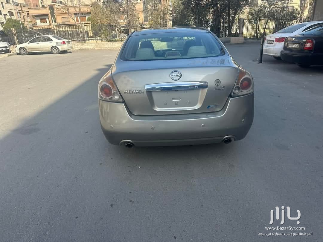 نيسان التيما ٢٠١١ اكمل وصف مع بصمة عدا فتحة نيسان التيما ٢٠١١ اكمل وصف مع بصمة عدا فتحة - نيسان - 2011 - محافظة دمشق - صورة 3 من 4