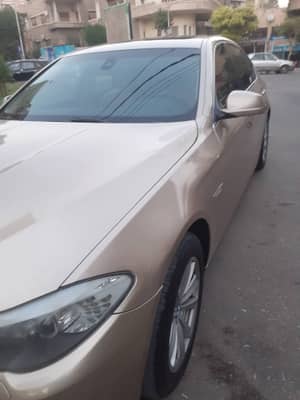 للبيع بدمشق  BMW 520i سنةالصنع 2013 - محافظة دمشق