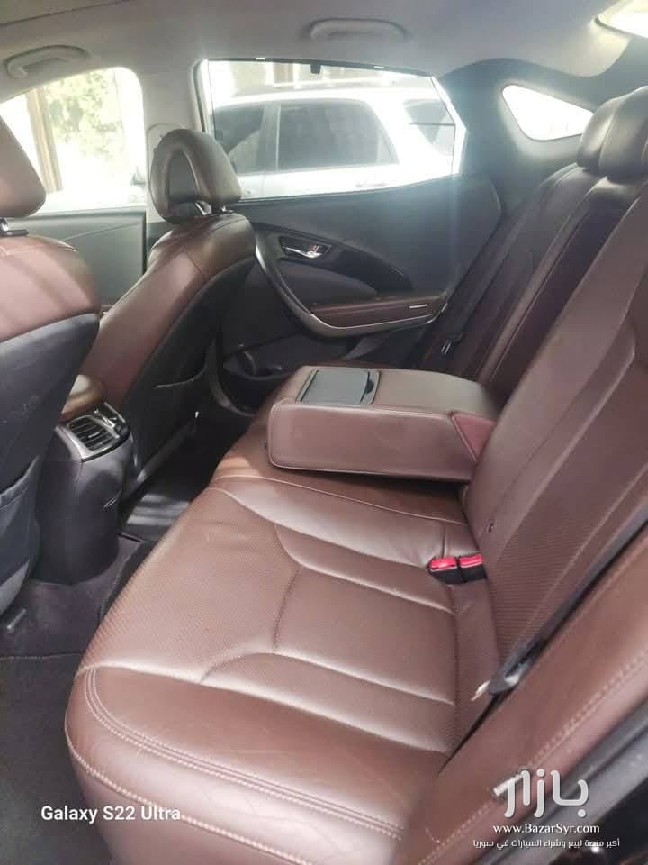 هيونداي_ازيرا خالية من الداخل و الخارج هيونداي_ازيرا خالية من الداخل و الخارج - هونداي - محافظة دمشق - صورة 3 من 6