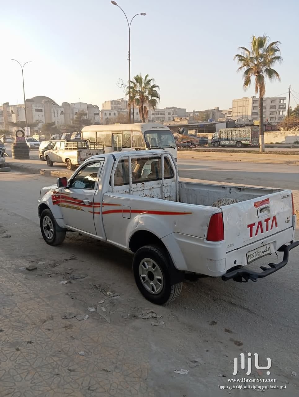 بيكاب تاتا موديل 2015 أوربي مسجل بادلب عالفراغه صاج خالي العلام محرك مرسيدس - تويوتا - 2015 - محافظة إدلب - صورة 3 من 4