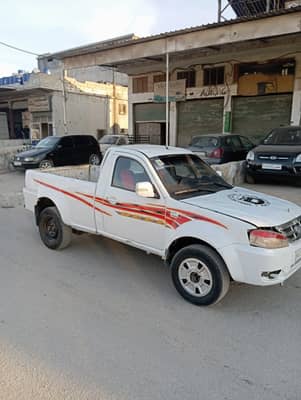 بيكاب تاتا موديل 2015 أوربي مسجل بادلب عالفراغه صاج خالي العلام محرك مرسيدس - محافظة إدلب