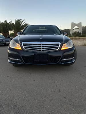 مرسيدس C300 2013 فاخرة للبيع - محافظة دمشق