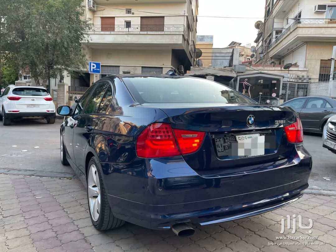 نوع السيارة  BMW318    // اساسي //   موديل : 2012  / مافي بهيك نظافه وجاهزيه  - بي إم دبليو - 2012 - محافظة دمشق - صورة 4 من 6