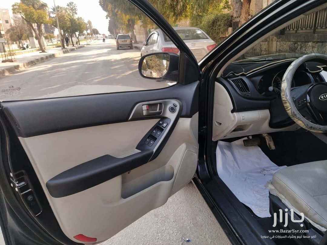 كيا سيراتو فورتي بنزين أوربي السياره كامله الوصف فتحه جلد مطعم دجتل ٣ بصمات جنط ملكي كيا سيراتو فورتي بنزين أوربي السياره كامله الوصف فتحه جلد مطعم دجتل ٣ بصمات جنط ملكي - كيا - محافظة إدلب - صورة 10 من 11