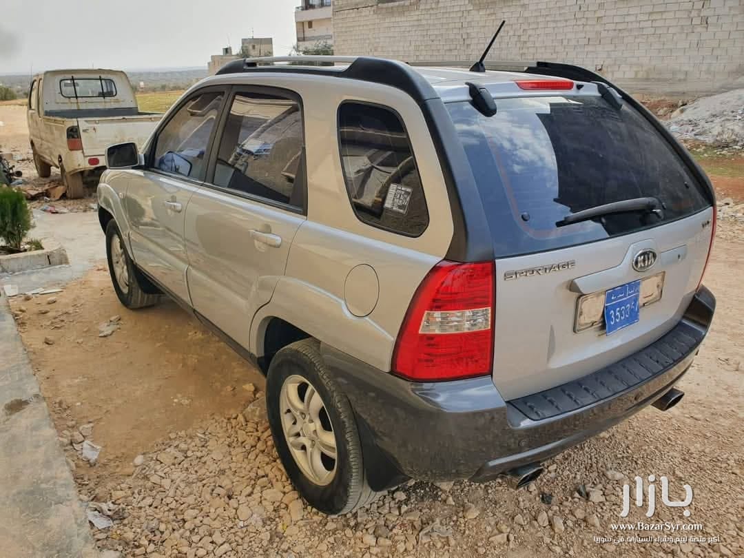 سبورتاج 2005 اوربي ادخال 3 شهور اللون فضي سبورتاج 2005 اوربي ادخال 3 شهور اللون فضي - كيا - 2005 - محافظة إدلب - صورة 6 من 6