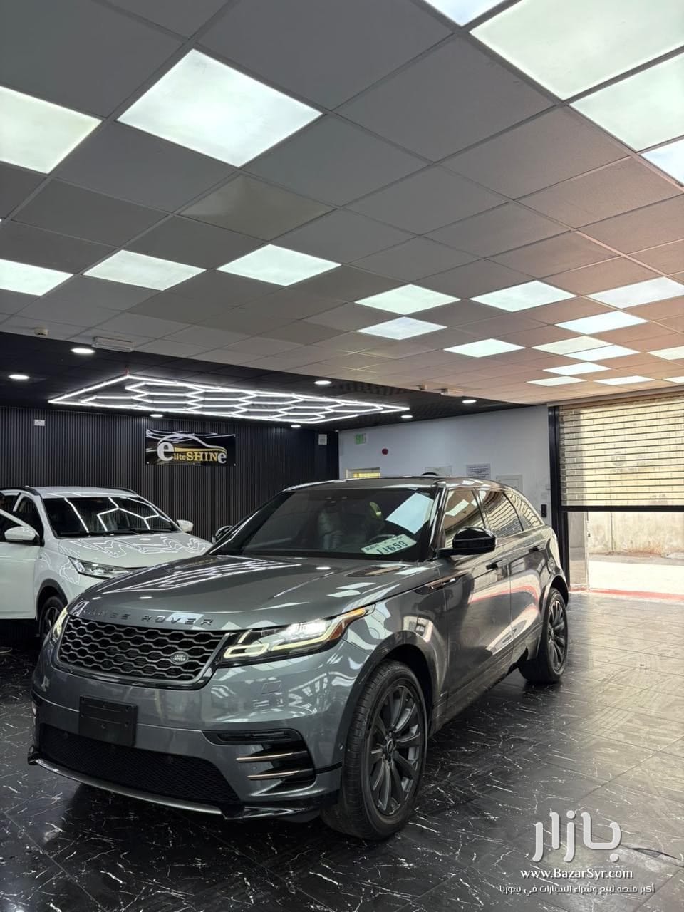 Range rover velar R dynamic se 2018 Range rover velar R dynamic se 2018 - لاند روفر - 2018 - محافظة حمص - صورة 5 من 10