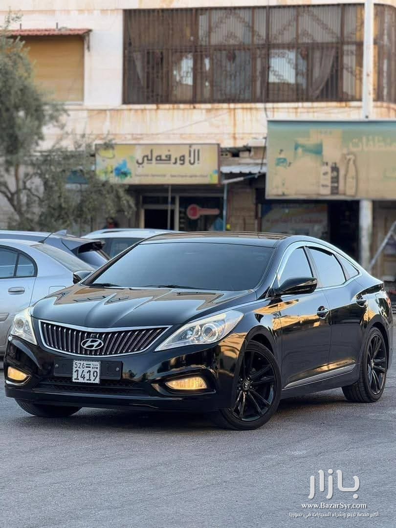 أزيرا 13/13 محرك 4 سندر كامله ناقصها فتحة أزيرا 13/13 محرك 4 سندر كامله ناقصها فتحة - هونداي - محافظة حماة - صورة 2 من 3