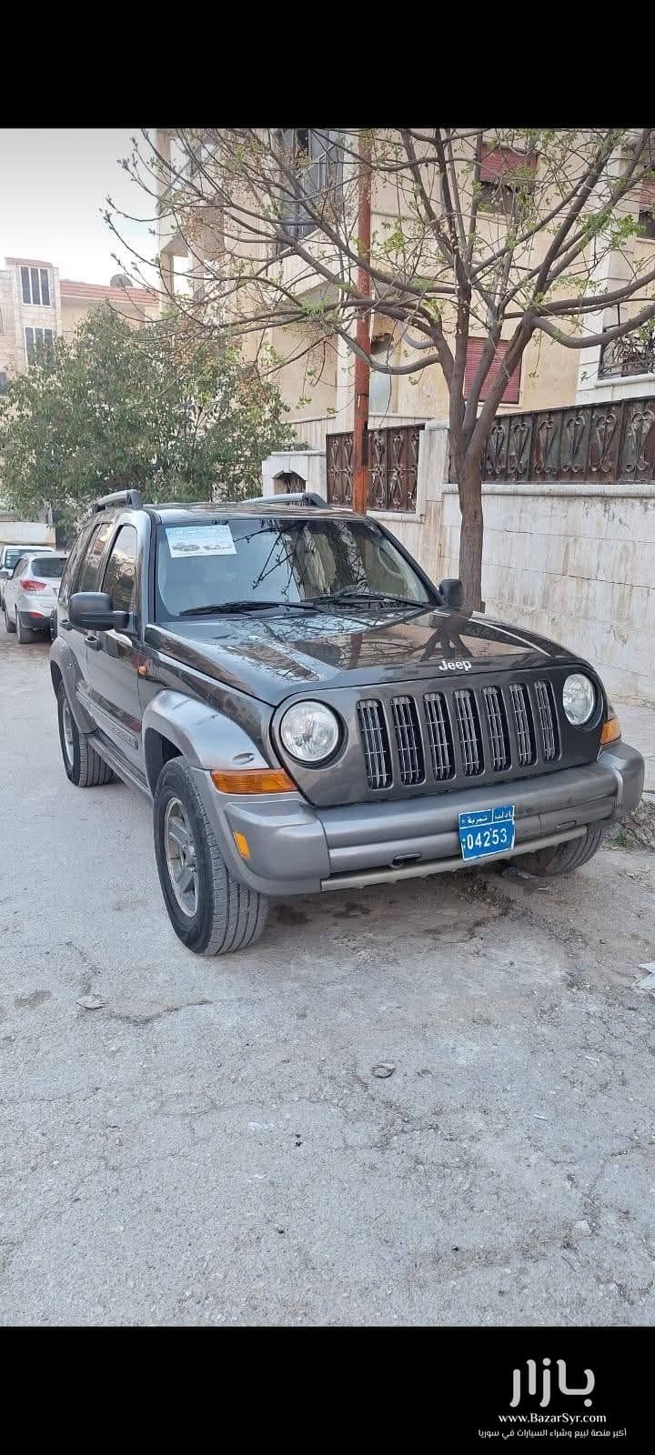 جيب شيروكي ٢٠٠٥ اوربي وراق لاوربي معو جيب شيروكي ٢٠٠٥ اوربي وراق لاوربي معو - جيب - 2005 - محافظة إدلب - صورة 1 من 5