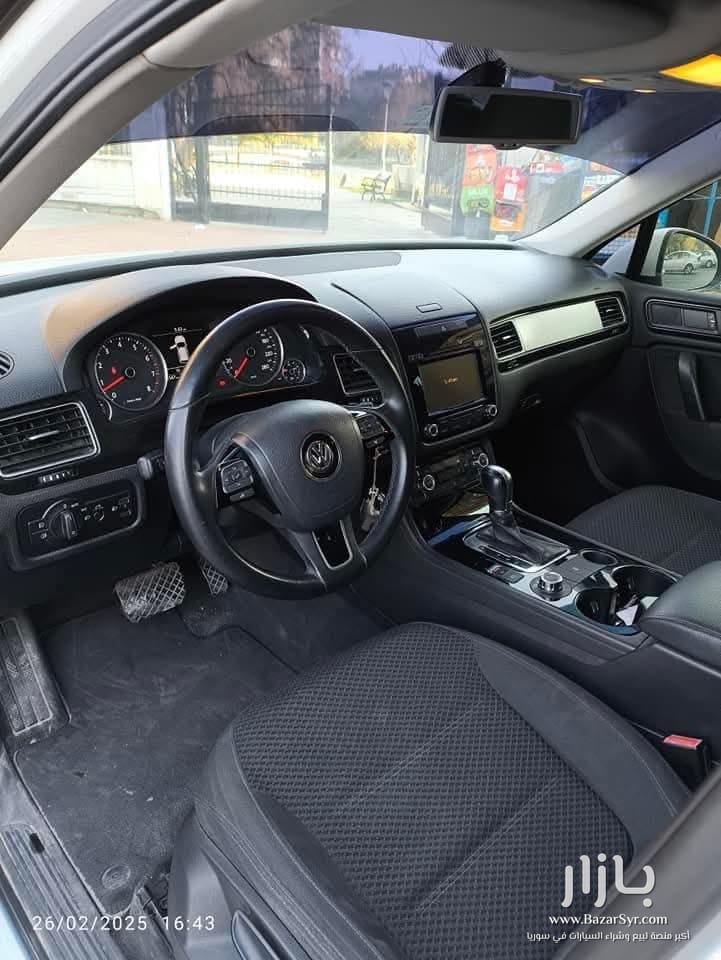 فولكسفاغن طوارق _ سنة الصنع 2013 _ المحرك 6 سلندر 3000cc _ خالية العلام ولا غرام بوية فولكسفاغن طوارق _ سنة الصنع 2013 _ المحرك 6 سلندر 3000cc _ خالية العلام ولا غرام بوية - فولكس واجن - 2013 - محافظة دمشق - صورة 11 من 11