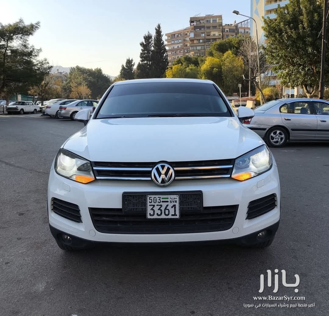 فولكسفاغن طوارق _ سنة الصنع 2013 _ المحرك 6 سلندر 3000cc _ خالية العلام ولا غرام بوية فولكسفاغن طوارق _ سنة الصنع 2013 _ المحرك 6 سلندر 3000cc _ خالية العلام ولا غرام بوية - فولكس واجن - 2013 - محافظة دمشق - صورة 1 من 11