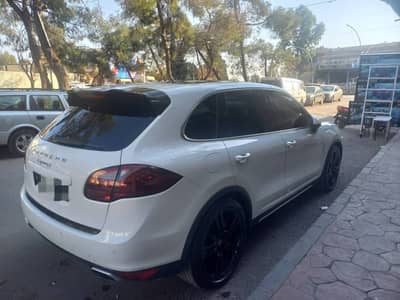 بورش_كيان اكمل وصف خالية برا جوا - محافظة دمشق