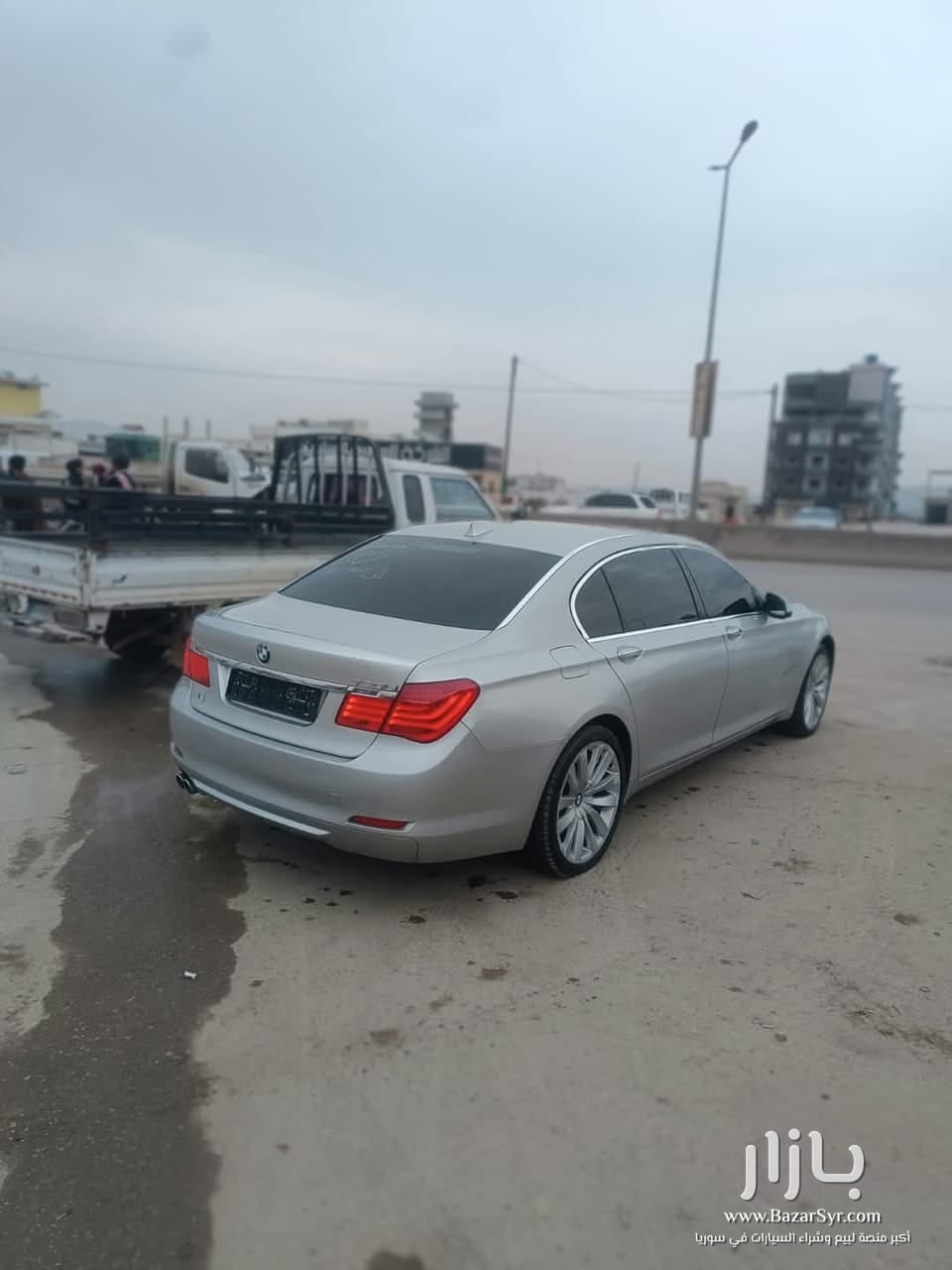 Bmw 740 2012 3000 cc اكمل وصف Bmw 740 2012 3000 cc اكمل وصف - بي إم دبليو - 2012 - محافظة دمشق - صورة 3 من 3
