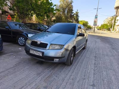 سكودا فابيا 2001  خالية من الداخل مزنرة من الخارج - محافظة دمشق
