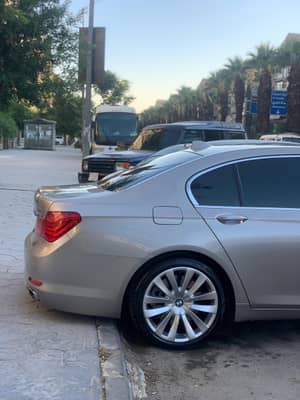 BMW750Li اعلى وصف - محافظة دمشق
