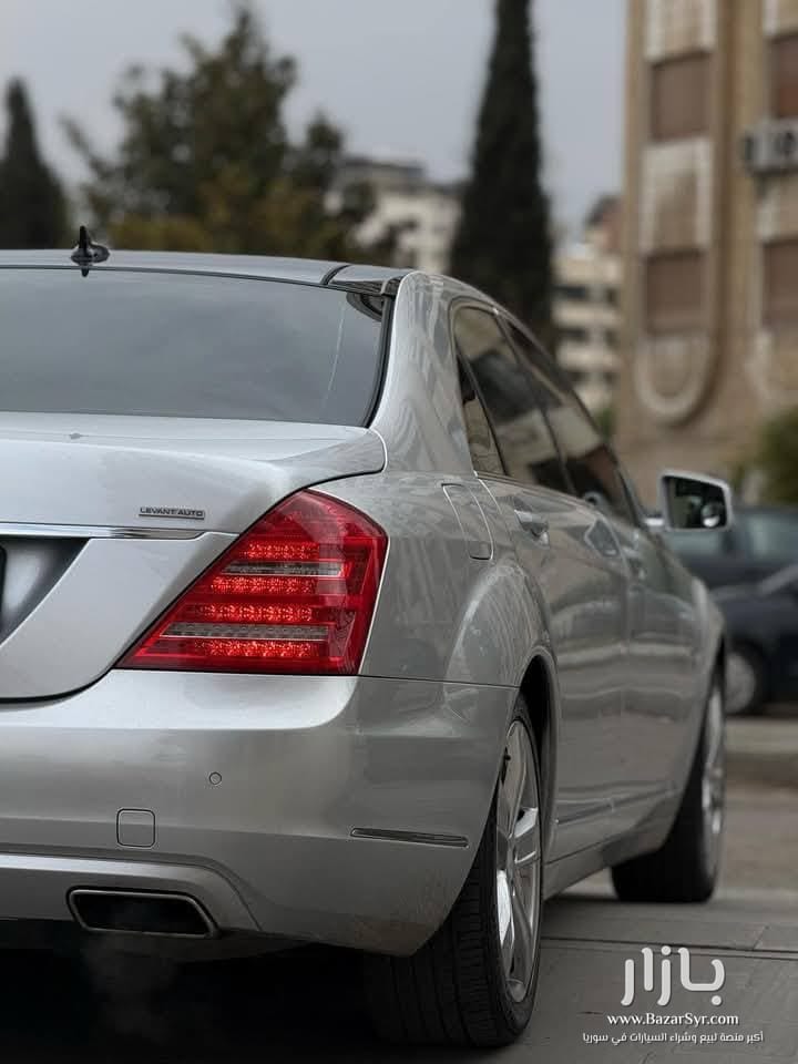 مرسيدس S 350 / 2011 -خالية تماما من الداخل بخ رقعتين من الخارج السيارة جاهزية مرسيدس S 350 / 2011 -خالية تماما من الداخل بخ رقعتين من الخارج السيارة جاهزية - مرسيدس - 2011 - محافظة دمشق - صورة 5 من 7