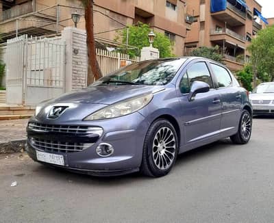 بيجو 207خاليه برا جوا بخ قطعتين موديل 2009 غيار عادي - محافظة دمشق