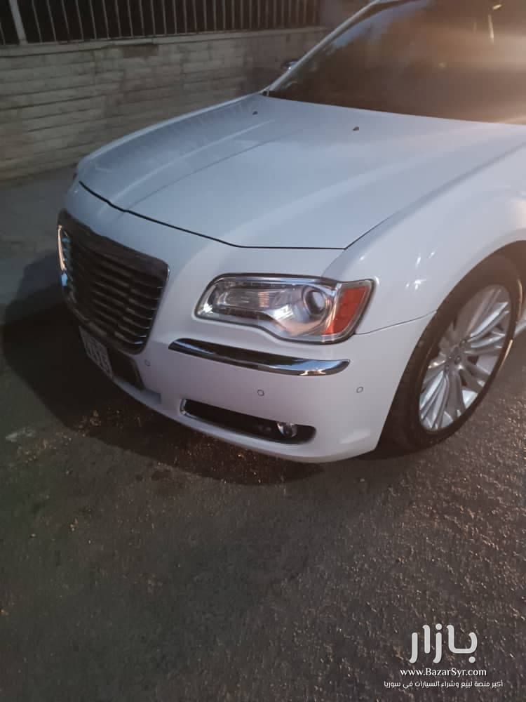 كرايسلر 300c محرك هيمي 8سلندر قطرية موديل 2012 خالية كرايسلر 300c محرك هيمي 8سلندر قطرية موديل 2012 خالية - كريسلر - 2012 - محافظة دمشق - صورة 3 من 10