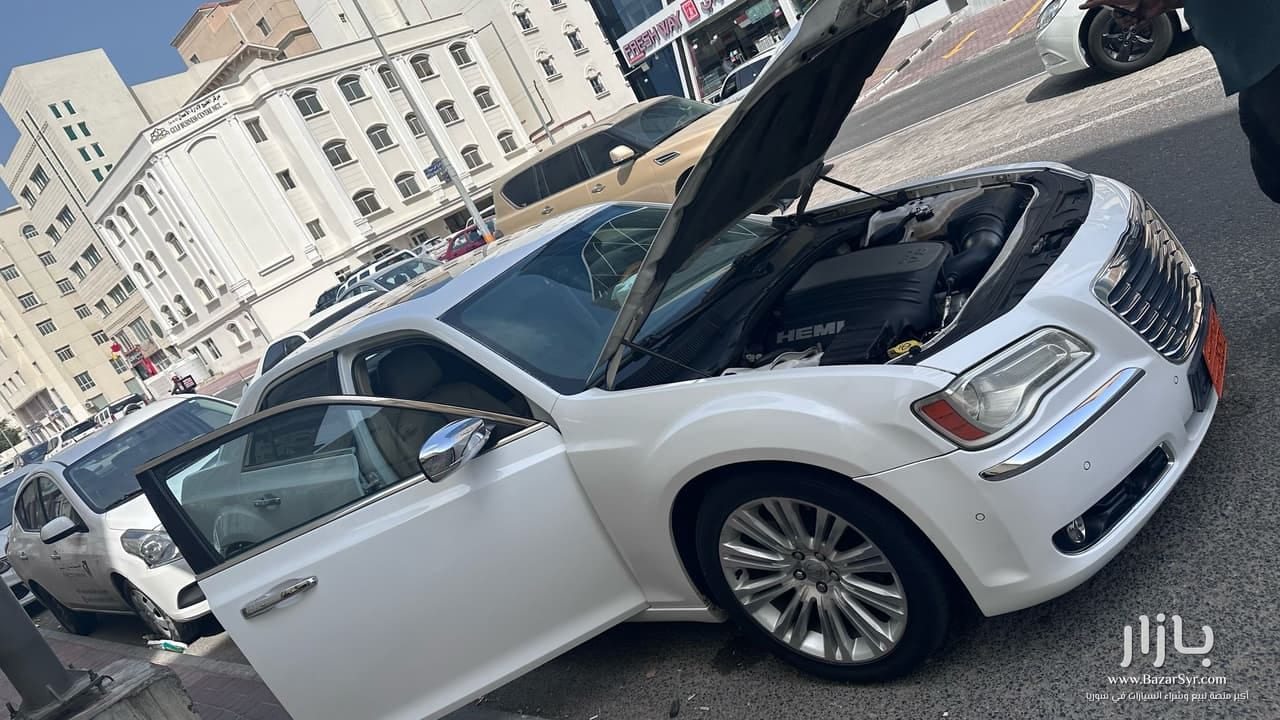 كرايسلر 300c محرك هيمي 8سلندر قطرية موديل 2012 خالية كرايسلر 300c محرك هيمي 8سلندر قطرية موديل 2012 خالية - كريسلر - 2012 - محافظة دمشق - صورة 10 من 10
