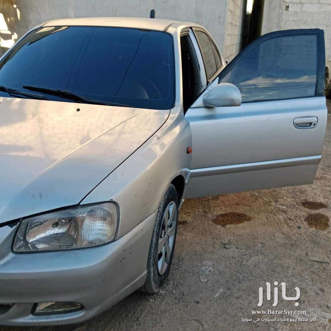 للبيع فيرنا هديه كارت 2010 زرنار نظافه السقف والداخل وكاله للبيع فيرنا هديه كارت 2010 زرنار نظافه السقف والداخل وكاله - هونداي - 2010 - محافظة دمشق - صورة 4 من 5