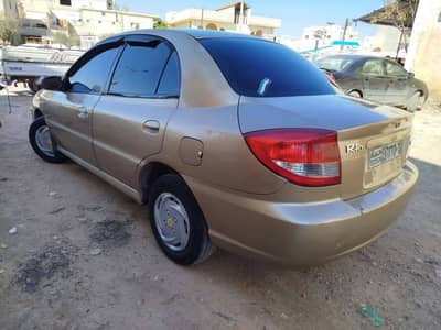 كيا نيو ريو  2003/2002  خالية من الداخل زنار كامل من الخارج للجمالية - محافظة دمشق