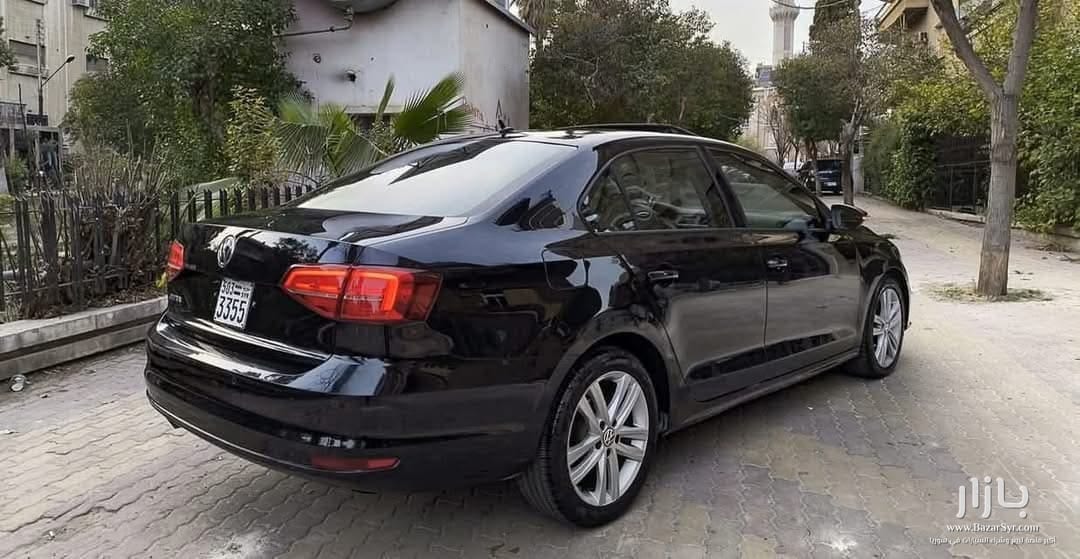 فولكسفاغن جيتا _ سنة الصنع 2016 _ المحرك 4 سلندر 2000cc فولكسفاغن جيتا _ سنة الصنع 2016 _ المحرك 4 سلندر 2000cc - فولفو - 2016 - محافظة دمشق - صورة 3 من 8