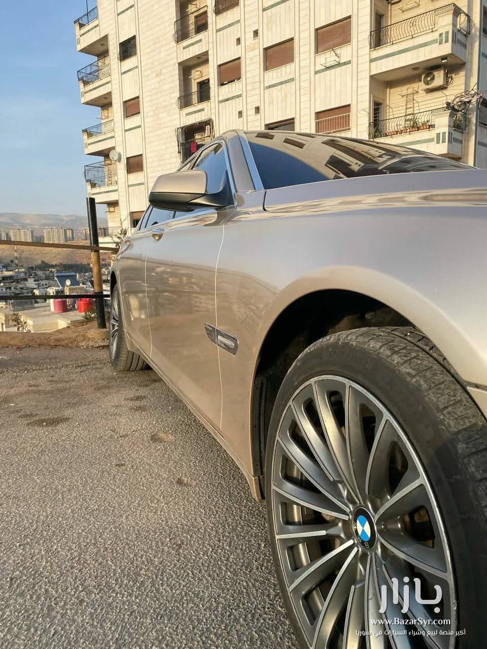 للبيع bmw ٧٣٠ خاليه برا جوا عدا ثلاث قطع خارجيه للبيع bmw ٧٣٠ خاليه برا جوا عدا ثلاث قطع خارجيه - بي إم دبليو - محافظة دمشق - صورة 4 من 5