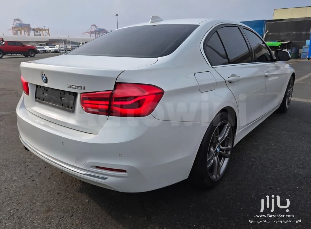 BMW 320i موديل 2016 بمواصفات كاملة BMW 320i موديل 2016 بمواصفات كاملة - بي إم دبليو - 2016 - محافظة حماة - صورة 4 من 5