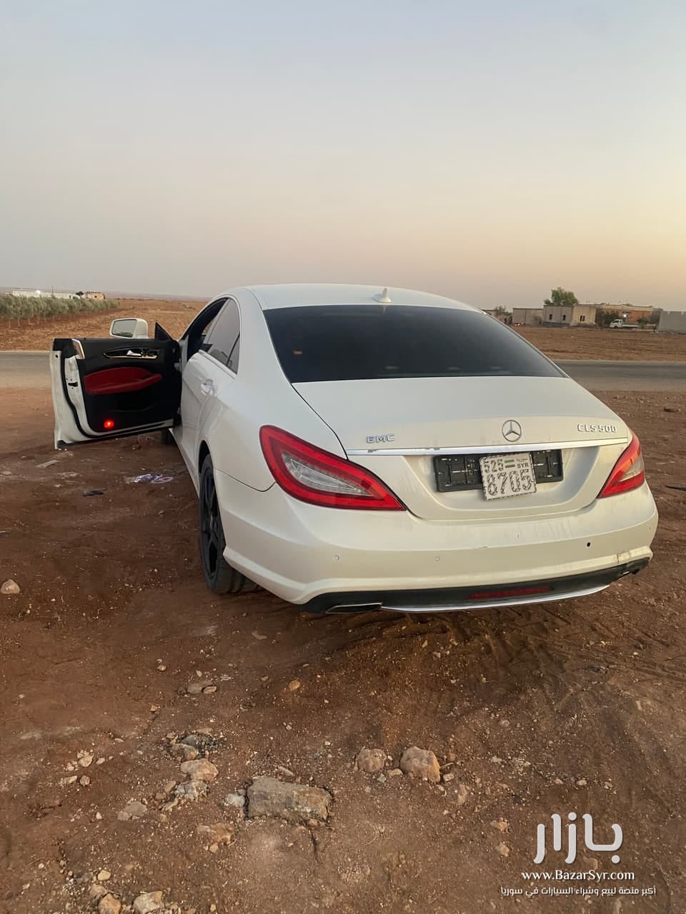رسيدس CLS 500 موديل 2014 – فل كامل للبيع  🔹 الموديل: Mercedes-Benz CLS 500 🔹 سنة الصنع: 2014 🔹 المسافة المقطوعة: 195,000 كم 🔹 الوارد: خليجي 🔹 الأوراق: نظامية / السيارة على الورق  ⚙️ المواصفات: 	•	فل كامل مواصفات 	•	كراسي جلد كهرباء 	•	ذاكرة كراسي كهرباء 	•	لون داخلي أحمر 	•	إضاءة LED 	•	فتحة سقف 	•	حساسات أمامية وخلفية 	•	محرك V8 	•	قير أوتوماتيك 7 سرعات 	•	أنظمة قيادة E – M – S 	•	سيارة قوية وأداء عالي (سيارة خارقة)  📍 السيارة جاهزة للفحص 💵 السعر: عند التواصل  📞 للتواصل: 96007729 📱 اتصال أو واتساب 📍 نداء قبرص - مرسيدس - 2014 - محافظة إدلب - صورة 5 من 9