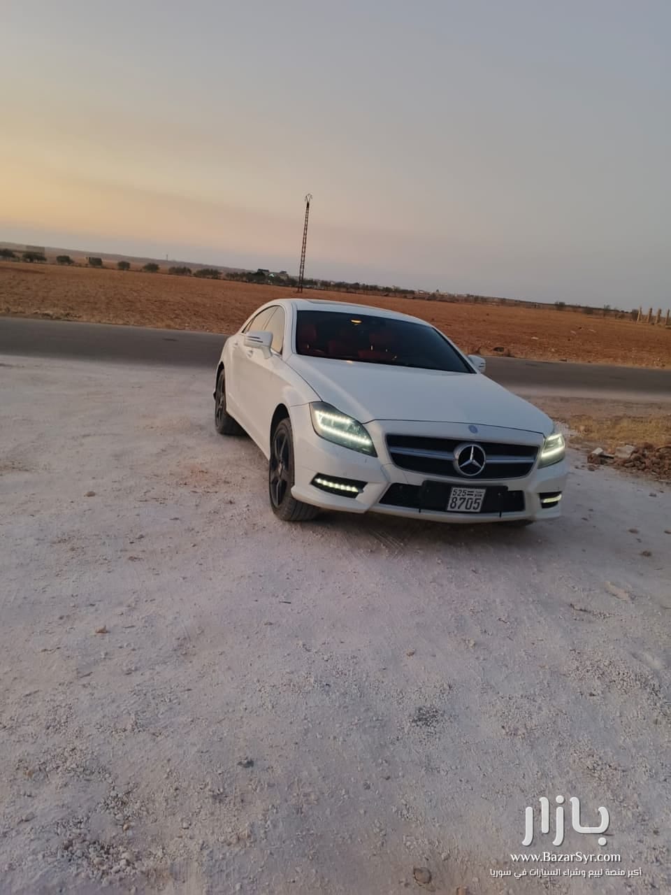 رسيدس CLS 500 موديل 2014 – فل كامل للبيع  🔹 الموديل: Mercedes-Benz CLS 500 🔹 سنة الصنع: 2014 🔹 المسافة المقطوعة: 195,000 كم 🔹 الوارد: خليجي 🔹 الأوراق: نظامية / السيارة على الورق  ⚙️ المواصفات: 	•	فل كامل مواصفات 	•	كراسي جلد كهرباء 	•	ذاكرة كراسي كهرباء 	•	لون داخلي أحمر 	•	إضاءة LED 	•	فتحة سقف 	•	حساسات أمامية وخلفية 	•	محرك V8 	•	قير أوتوماتيك 7 سرعات 	•	أنظمة قيادة E – M – S 	•	سيارة قوية وأداء عالي (سيارة خارقة)  📍 السيارة جاهزة للفحص 💵 السعر: عند التواصل  📞 للتواصل: 96007729 📱 اتصال أو واتساب 📍 نداء قبرص - مرسيدس - 2014 - محافظة إدلب - صورة 6 من 9